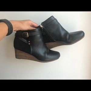 Dr. Scholls Wedge Booties
